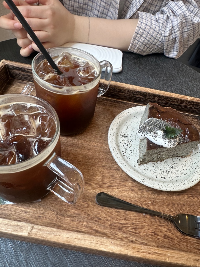 Found a Nice Café To…